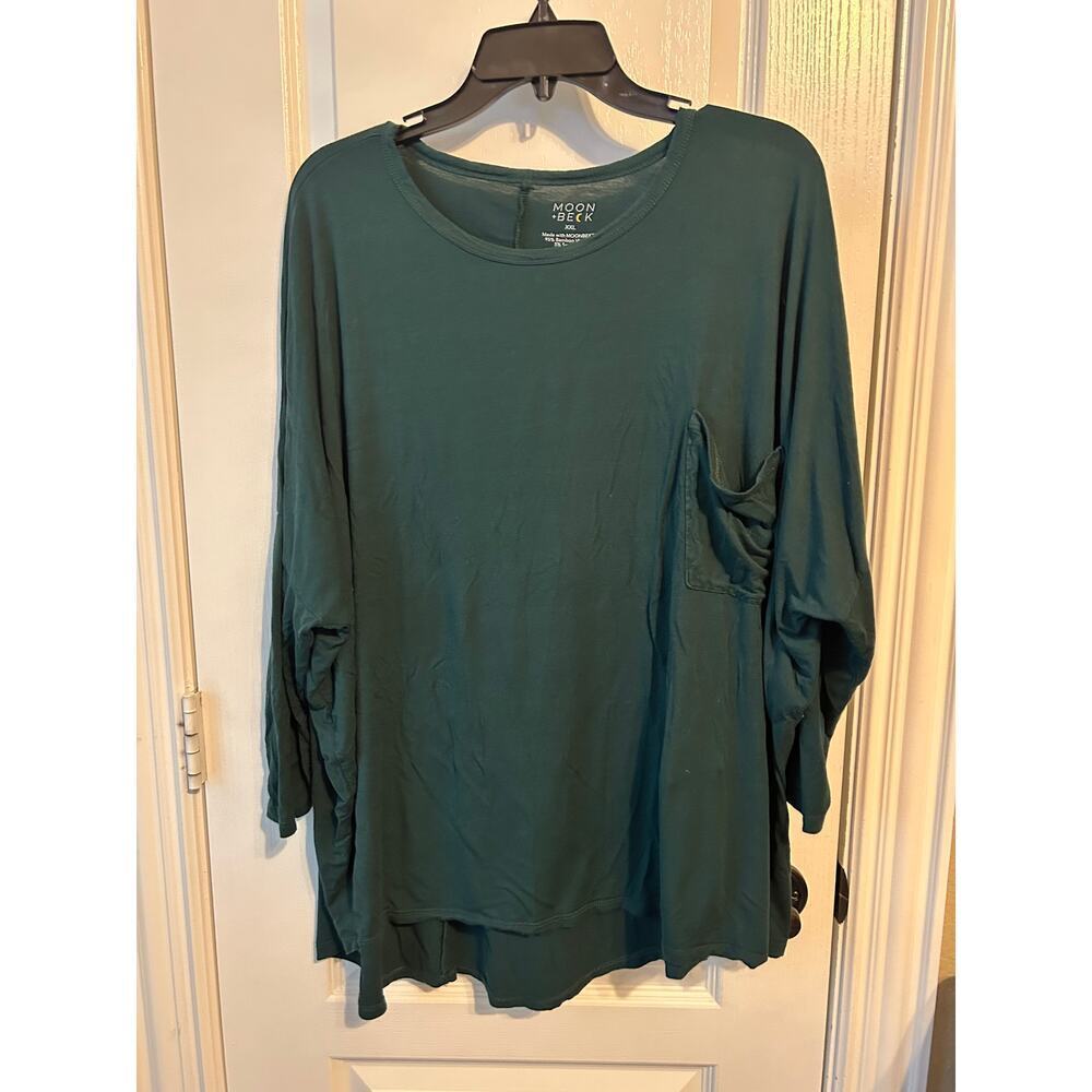 Moon + Beck XXL Soft Dolman Sleeve Pocket Tee Hunter Green